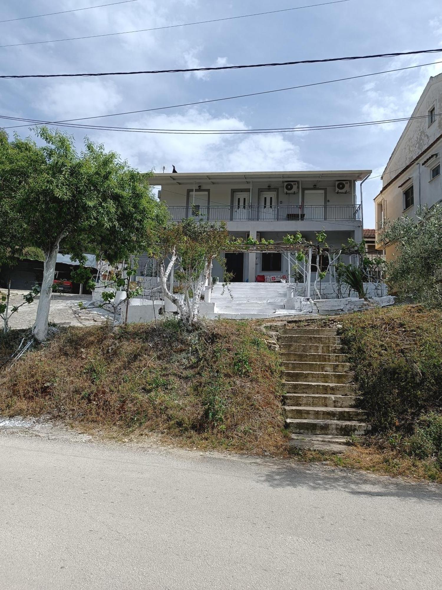 Spiros Full House In Marathias Apartment Exterior photo